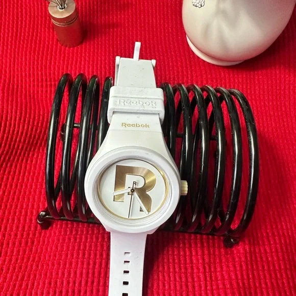 White Gold Reebok watch - Picture 2 of 2